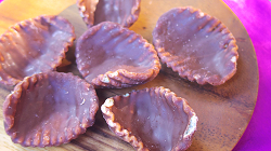 Potato chips coated with chocolate