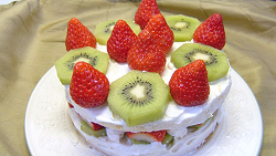 Our Japanese-style strawberry & kiwi cake