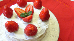 Japanese-style strawberry cake