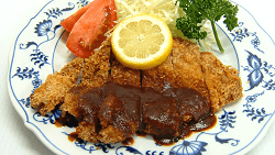 Our rōsu-katsu with tonkatsu sauce