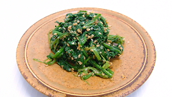 Our spinach with sesame seed dressing recipe