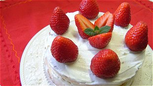 Japanese-Style Strawberry Cake