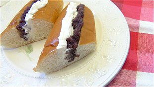 Mashed Sweetened Red Beans & Whipped Cream Roll