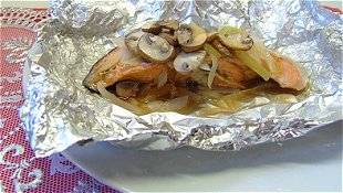 Japanese-Style Salmon Baked in Foil