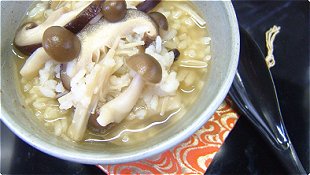 Rice Soup with Mushrooms