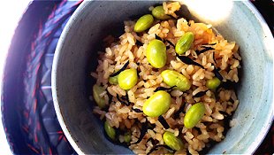 Hijiki & Green Soybeans Seasoned Rice