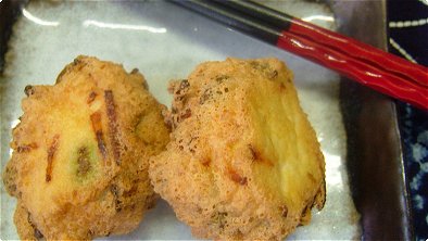 Deep-Fried Mashed Tofu & Vegetable Balls