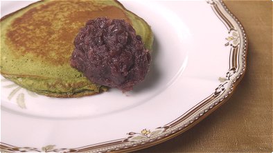 Matcha Pancake with Mashed Sweetened Red Bean Paste