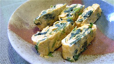 Rolled Omelet with Spinach