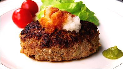 Hamburger Steak with Grated Radish & Wasabi