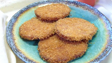 Deep–Fried Ham Cutlets