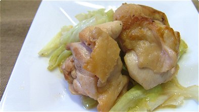 Pan-Broiled Chicken & Cabbage with Butter Soy Sauce