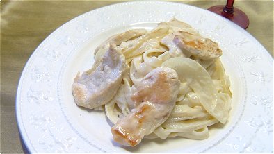 Kishimen, Chicken & Onion with Alfredo Sauce