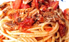 Iwashi no tomato supagetti