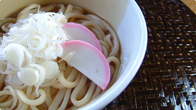 Thick White Noodles with Soy Sauce Soup