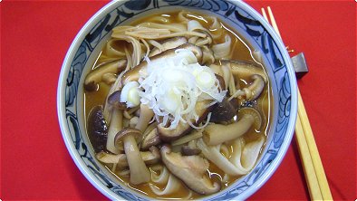 Kishimen with Mushroom & Miso Soup