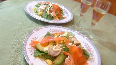 int'l-style chirashi zushi