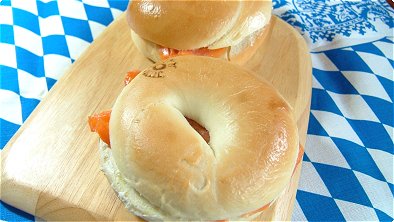 Smoked Salmon & Cream Cheese with Wasabi Bagel Sandwich