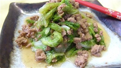 Braised Napa Cabbage & Ground Meat with Sticky Sauce
