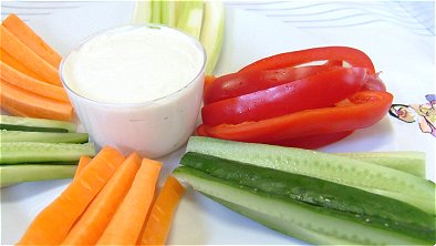 Vegetable Sticks with Tofu Cheese Dip