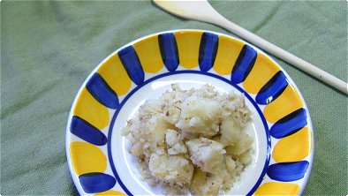 Frosted Potatoes with Butter & Garlic Powder