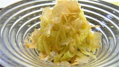 Boiled Cabbage with Soy Sauce
