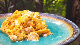 Scrambled Eggs with Tuna