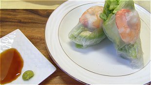 Japanese-Style Spring Roll with Shrimps