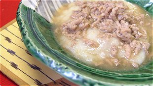 Rice Cakes & Ground Meat with Sticky Sauce