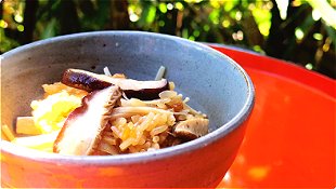 Mixed Glutinous Rice with Ginger & Mushroom